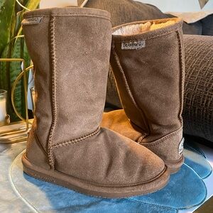 BearPaw Youth Light Brown Suede Winter Boots